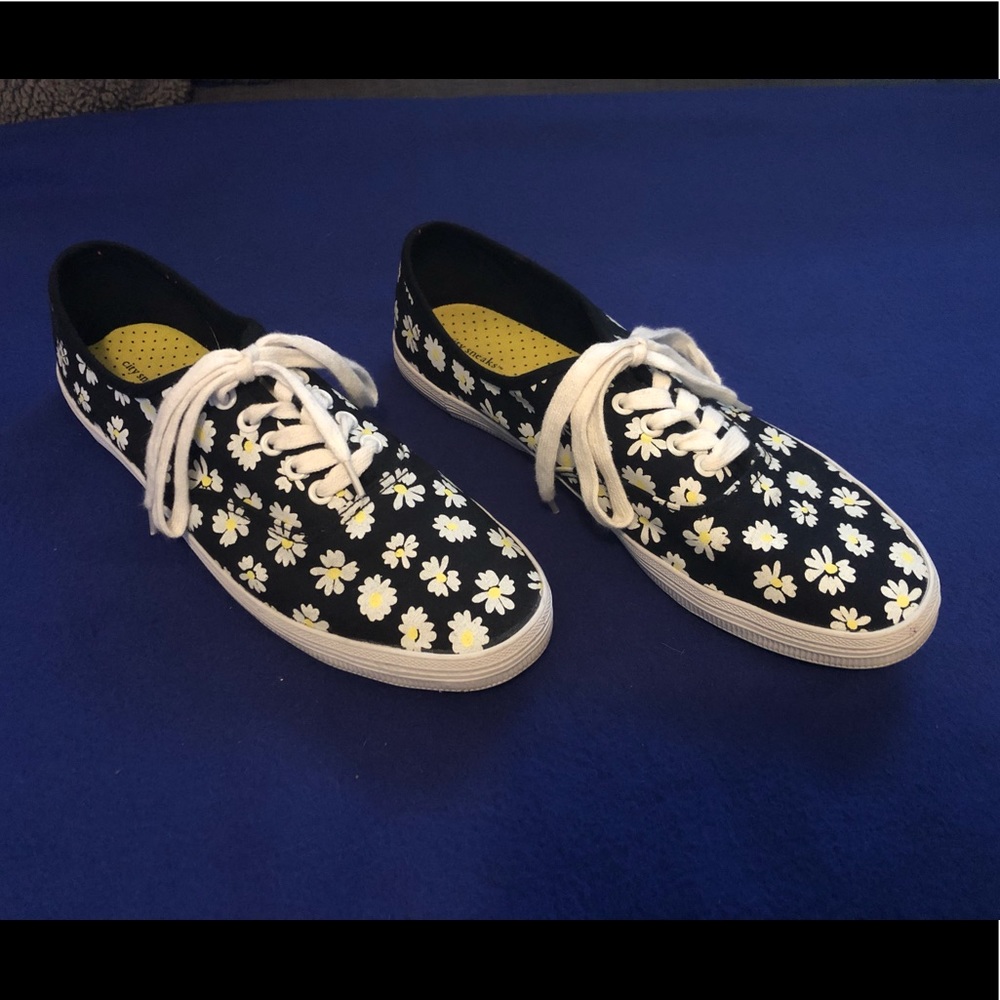Daisy Flower Sneakers
